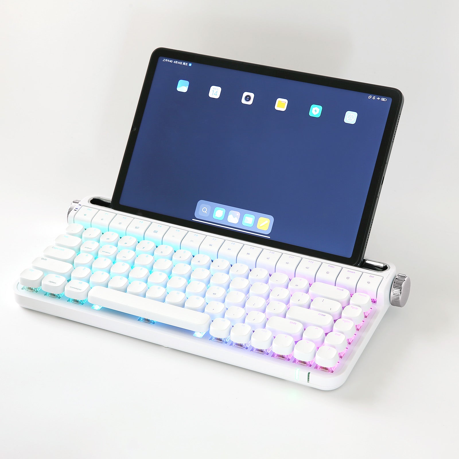 YUNZII ACTTO B703 Retro Typewriter Mechanical Keyboard
