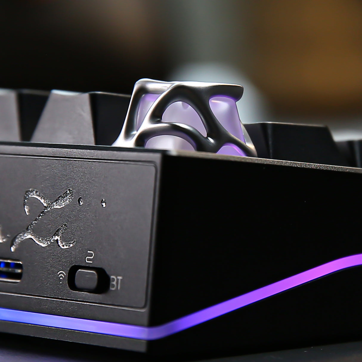 YUNZII Metal Texture Translucent ABS&PC Artisan Keycap