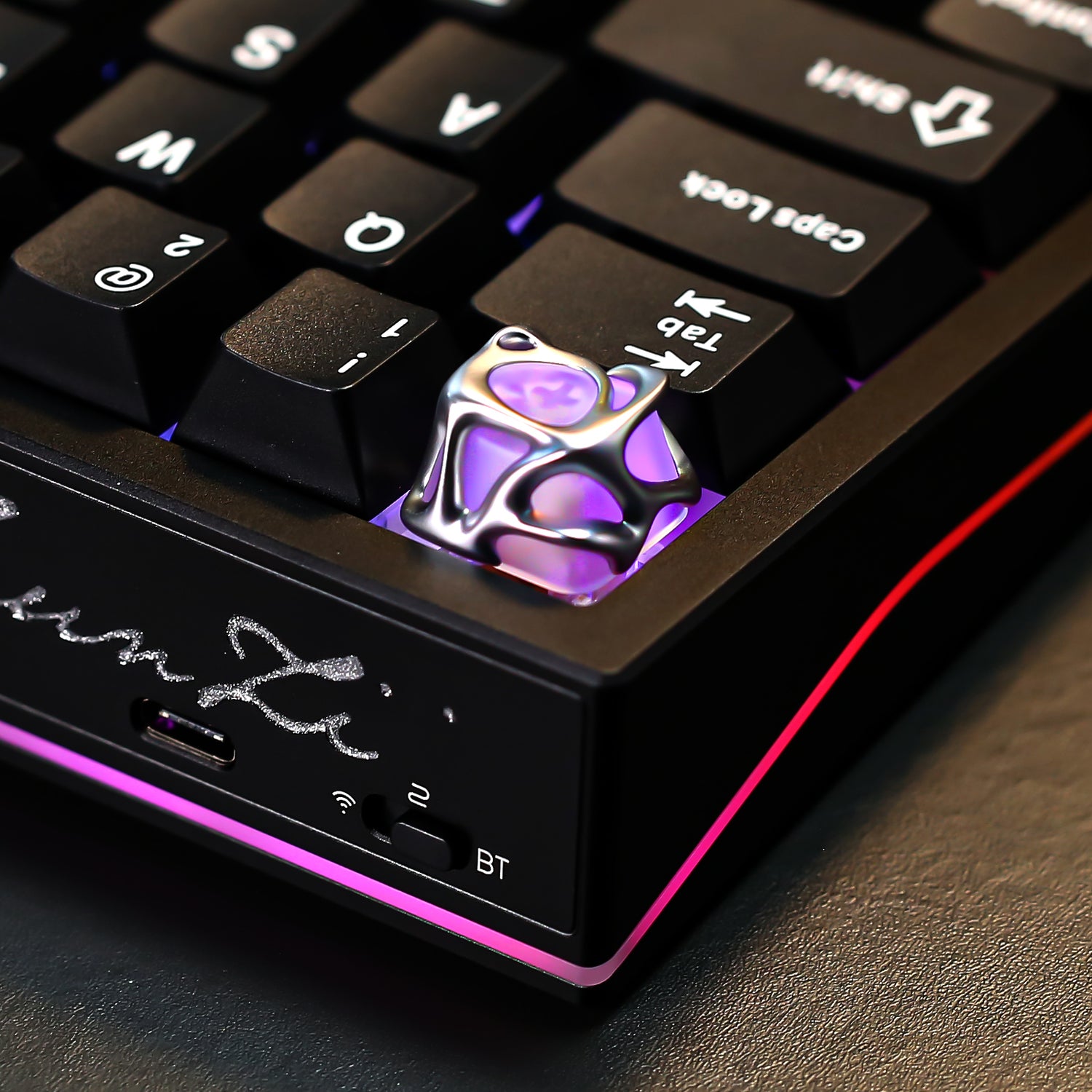 YUNZII Metal Texture Translucent ABS&PC Artisan Keycap