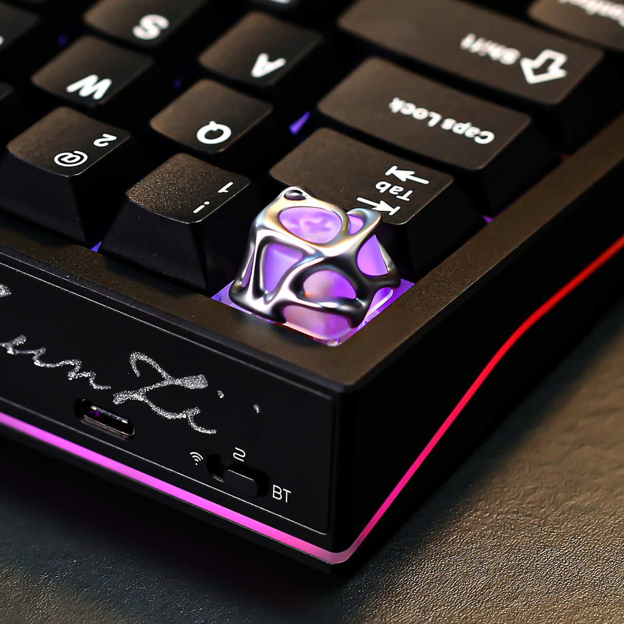YUNZII Metal Texture Translucent ABS&PC Artisan Keycap