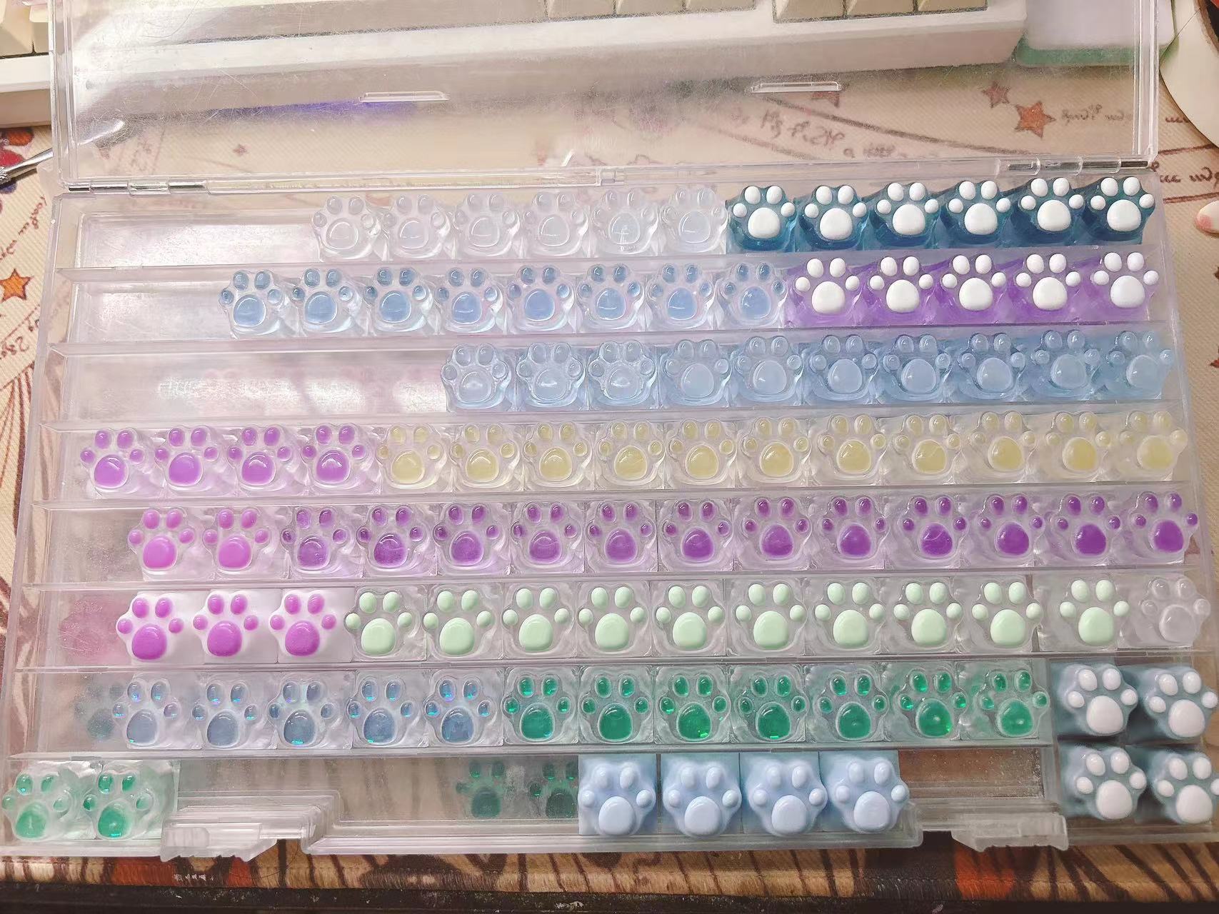 YUNZII Mystery Box - Handmade Kitty Paw Keycap (NOT SELL SEPERATELY)