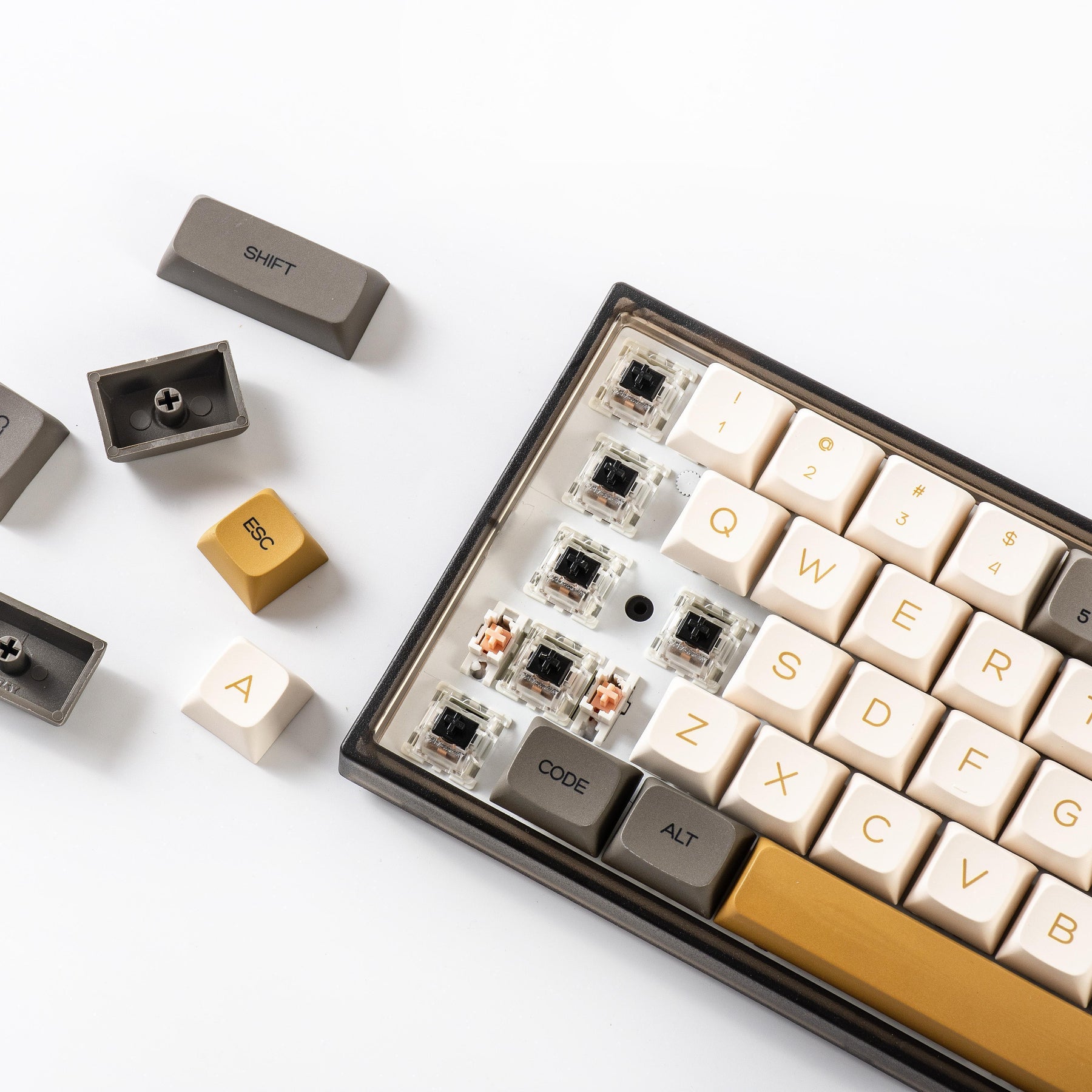 YUNZII KC68 Shimmer Hot Swappable Mechanical Keyboard