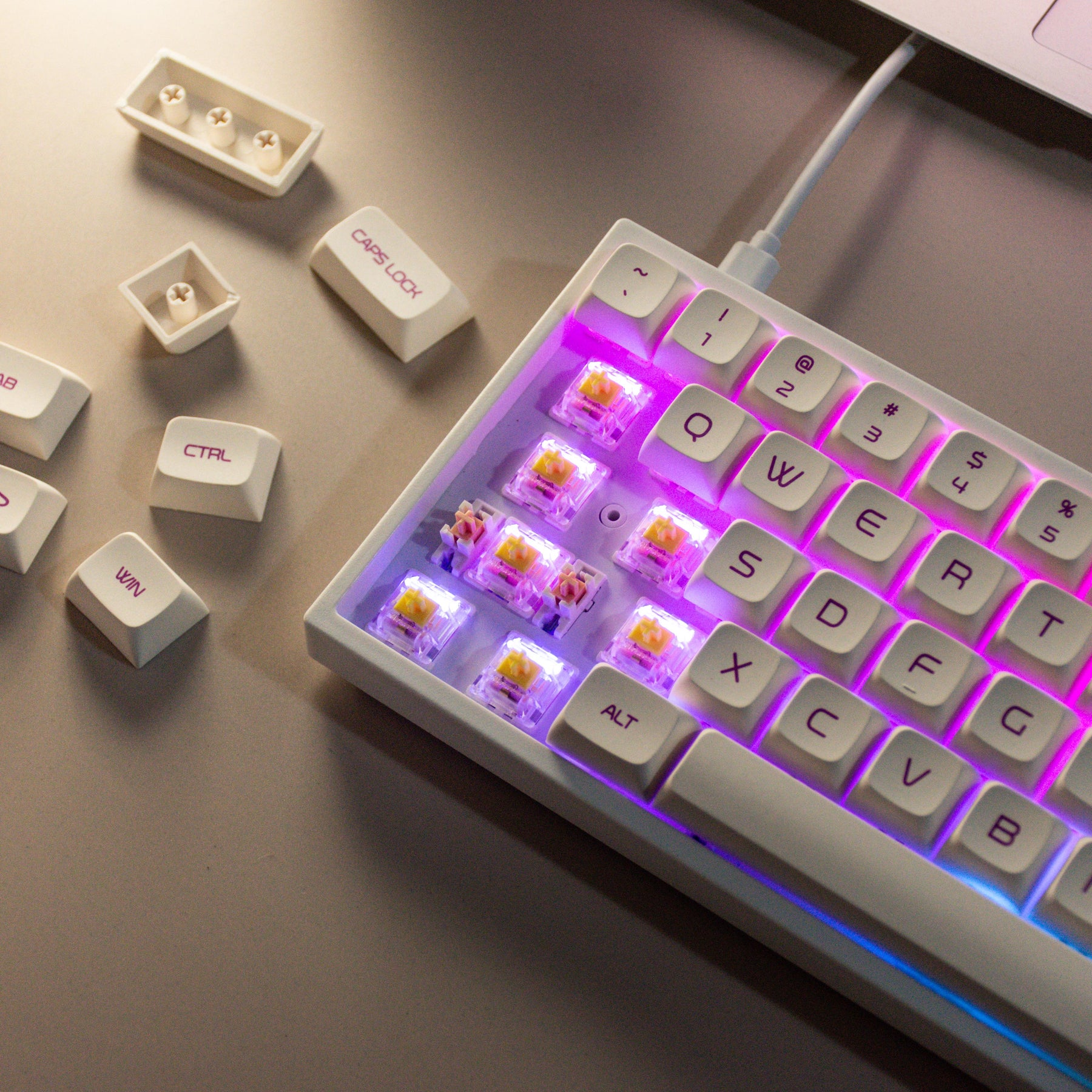 YUNZII KC68 Lavender Hot Swappable Mechanical Keyboard