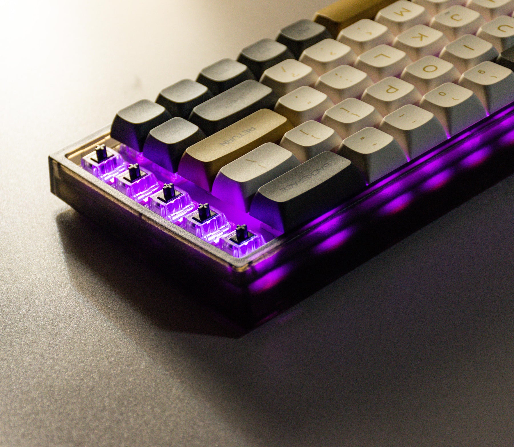 YUNZII KC68 Shimmer Hot Swappable Mechanical Keyboard