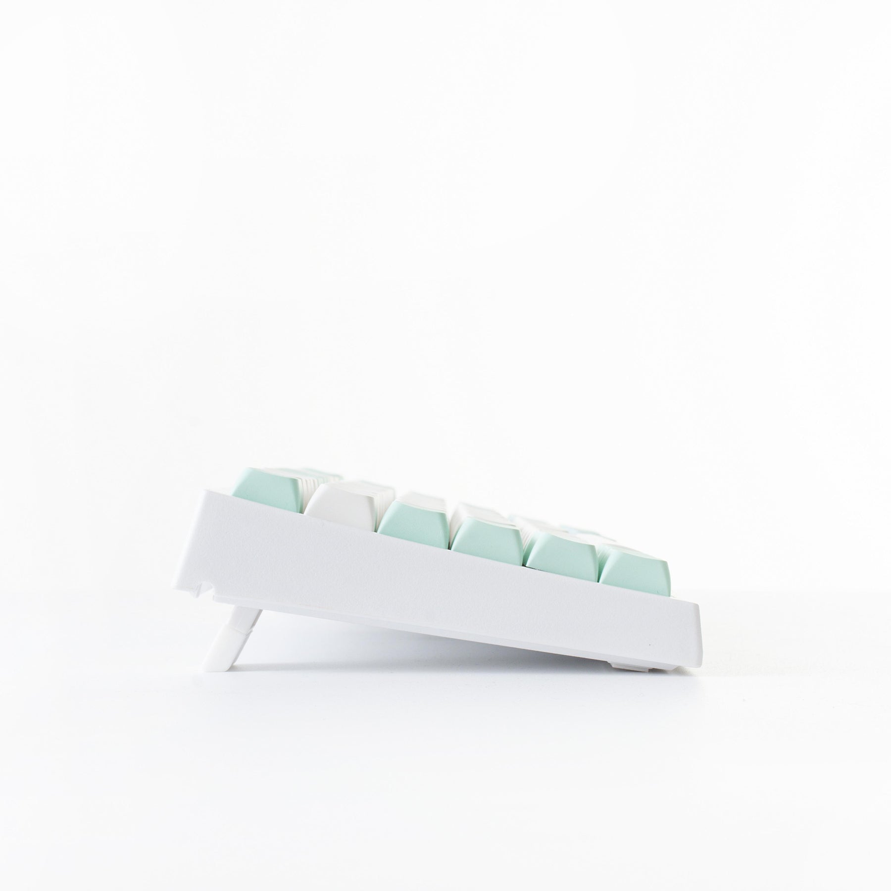 YUNZII KC84 Mint 84 Keys Hot Swappable Wired Mechanical Keyboard