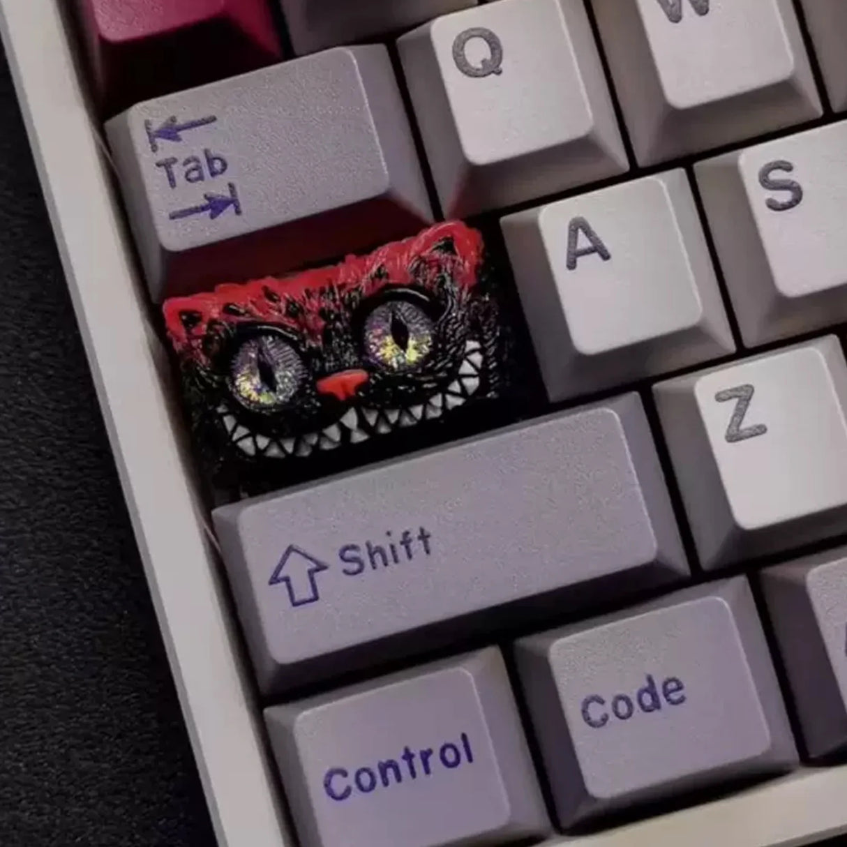 Cheshire Cat Artisan Keycap