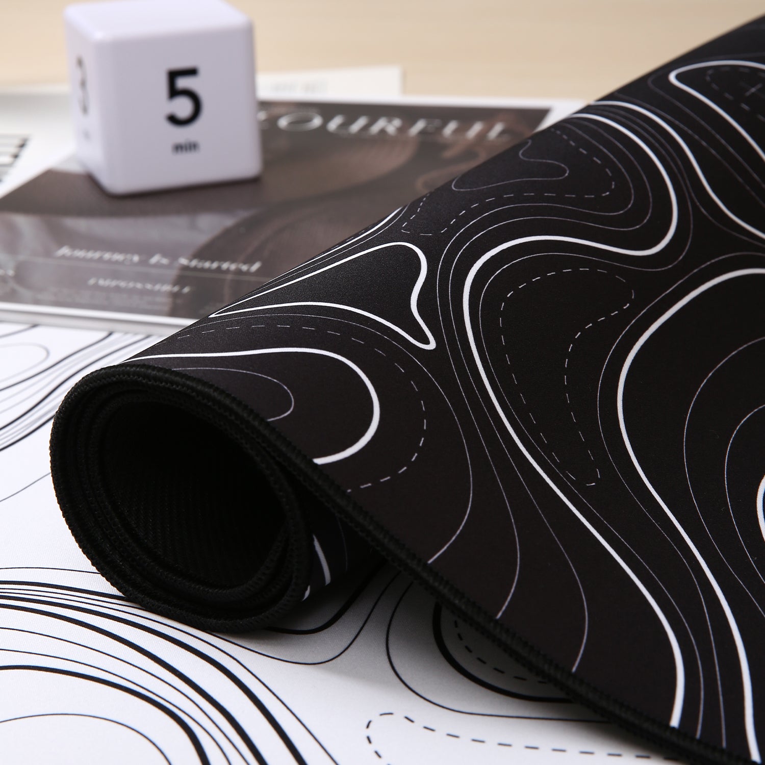 YUNZII Desk Pad Mouse Mat - Black Line – YUNZII KEYBOARD