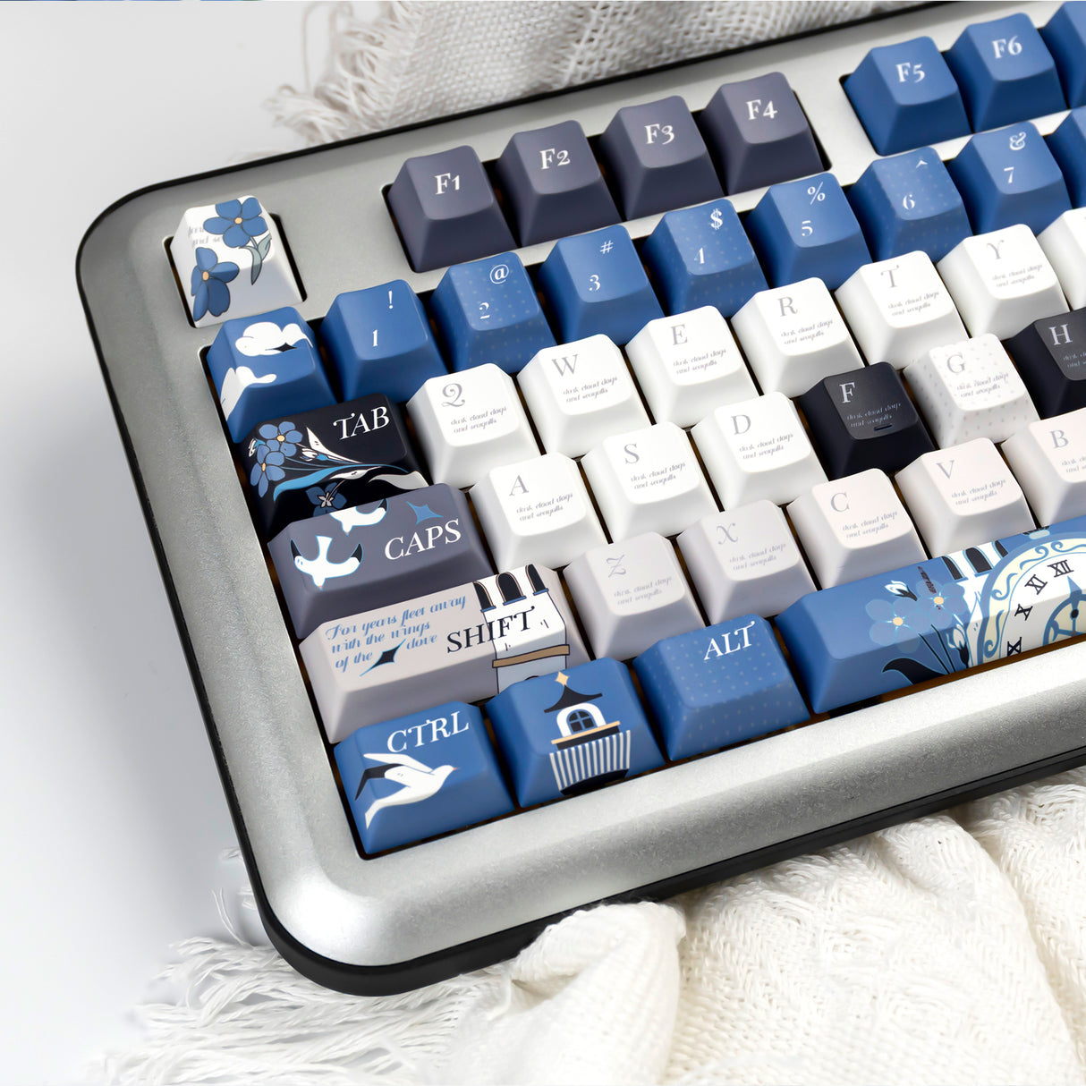 YUNZII Seagull Cherry Profile Keycap Set