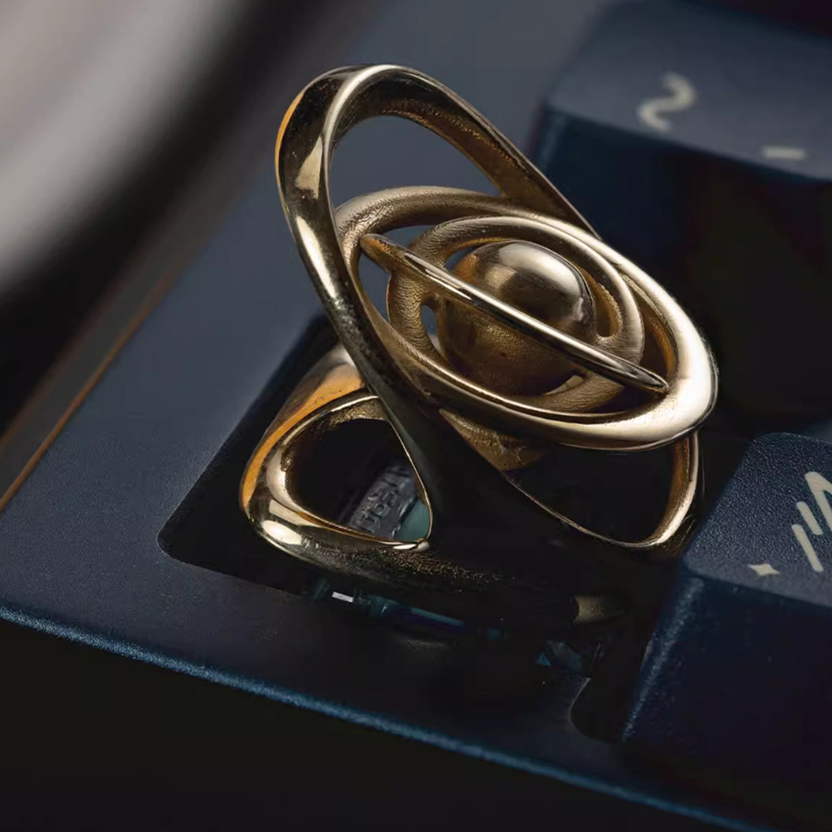 YUNZII Star Trails Copper Artisan Keycap