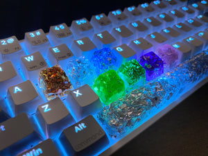 YUNZII Handmade Resin Artisan Keycaps, SA Profile, RGB Translucent Keycap for Gaming Mechanical Keyboard